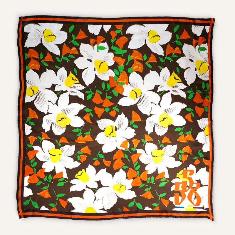 Carré de soie - Juliette