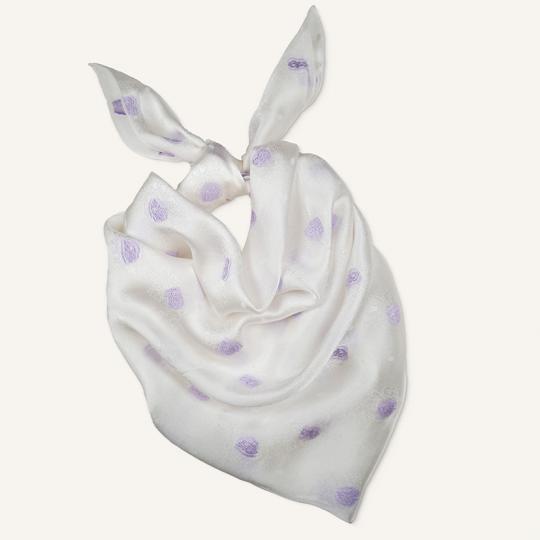 Carré de soie - Annie